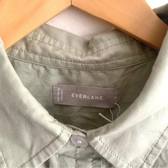 New Everlane The Silky Cotton Way Short Shirt in Laurel Green Size Medium - Picture 6 of 13